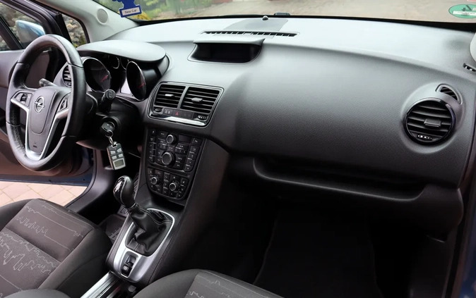 Opel Meriva cena 30900 przebieg: 149000, rok produkcji 2015 z Ustka małe 326